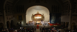 Śpiew Serduszek w czasie Liturgii Wielkiego Czwartku