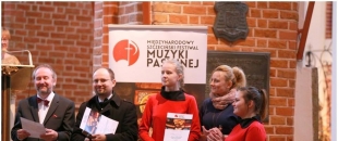 Serduszka zdobywają Srebrne Pasmo w III Międzynarodowym Festiwalu Muzyki Pasyjnej